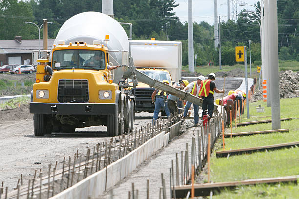 Best Concrete Demolition Services  in Clinton, MS